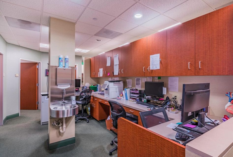 Medical office condo (formerly Cardiology)
